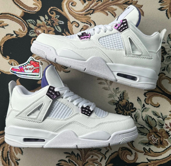 Air Jordan 4 - Image 1